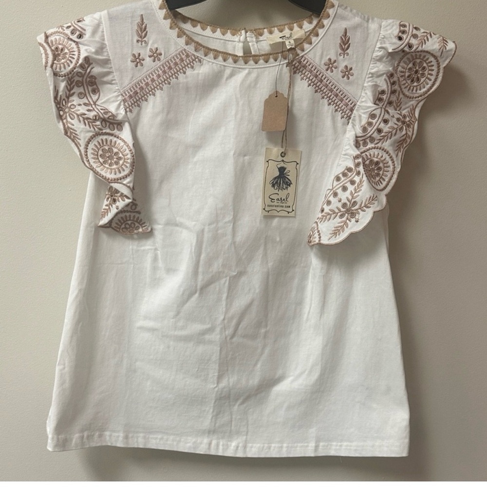 easel White Blouse with Taupe Embroidery Flutter Sleeves